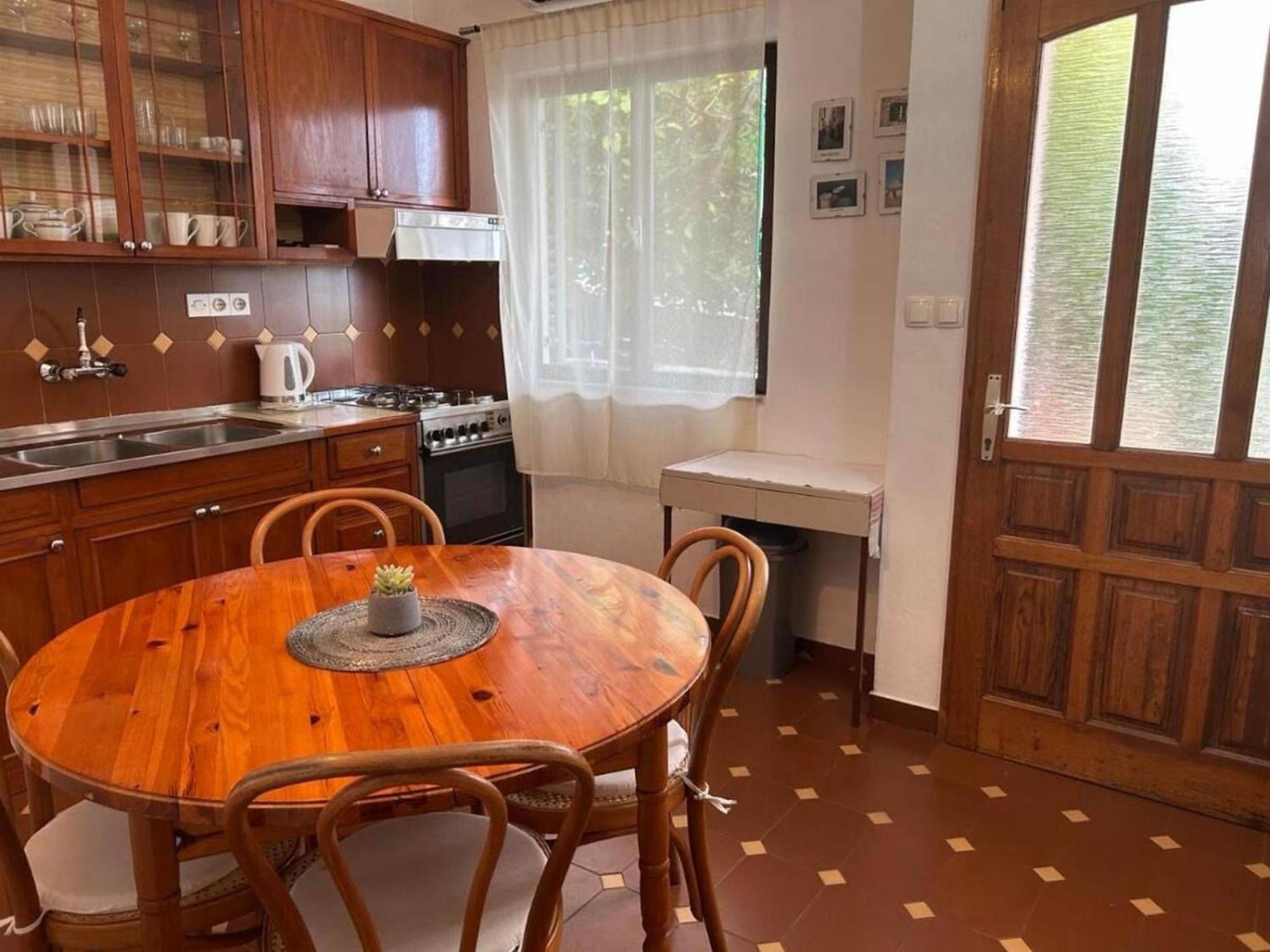 Apartments Matkov - Quite And Peaceful Location Jelsa  Exterior foto